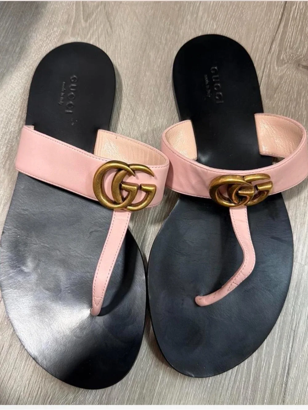 Gucci Pink Leather Double G Thong Sandals